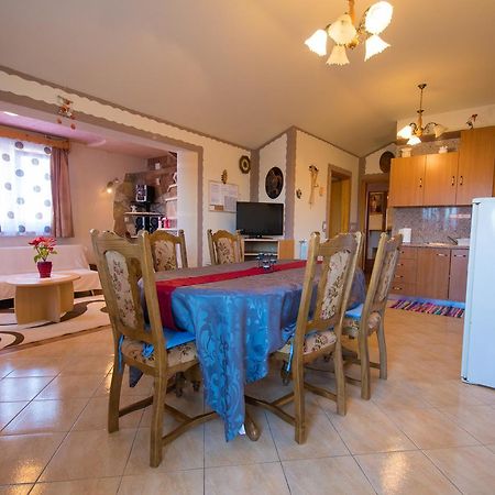 Apartment Hajdi Malinska Extérieur photo